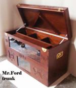 Trunk Mr. Ford ( open)